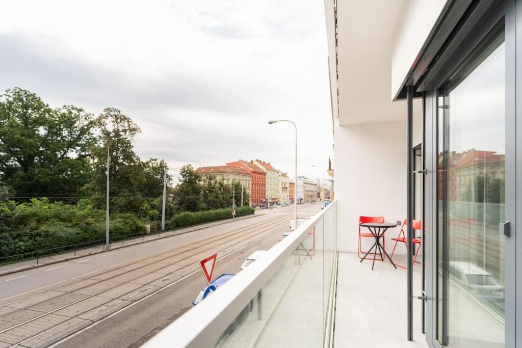City Park Apartment - Brno Bagian luar foto